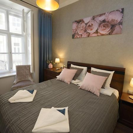 Orangehomes 4 Bdrm Apartment View To Synagogue Budapest Ngoại thất bức ảnh